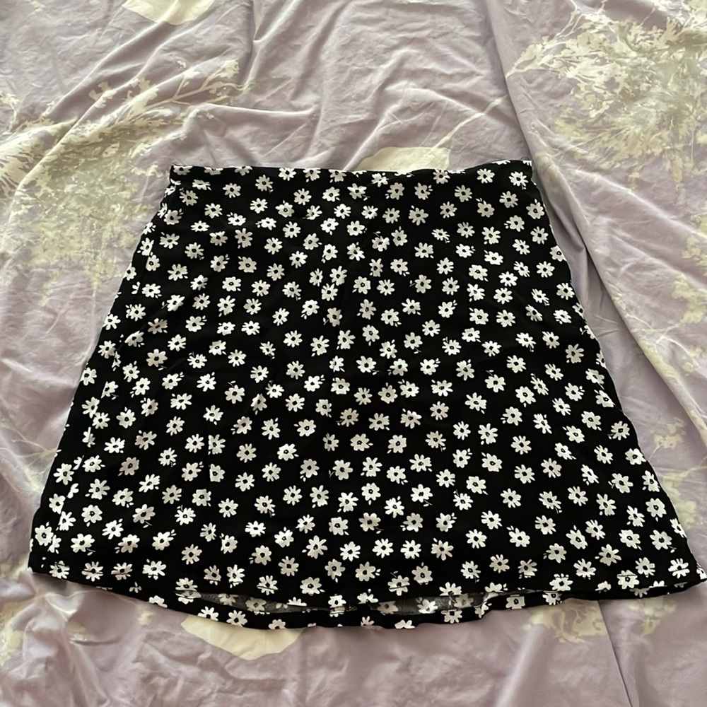 Daisy mini skirt
